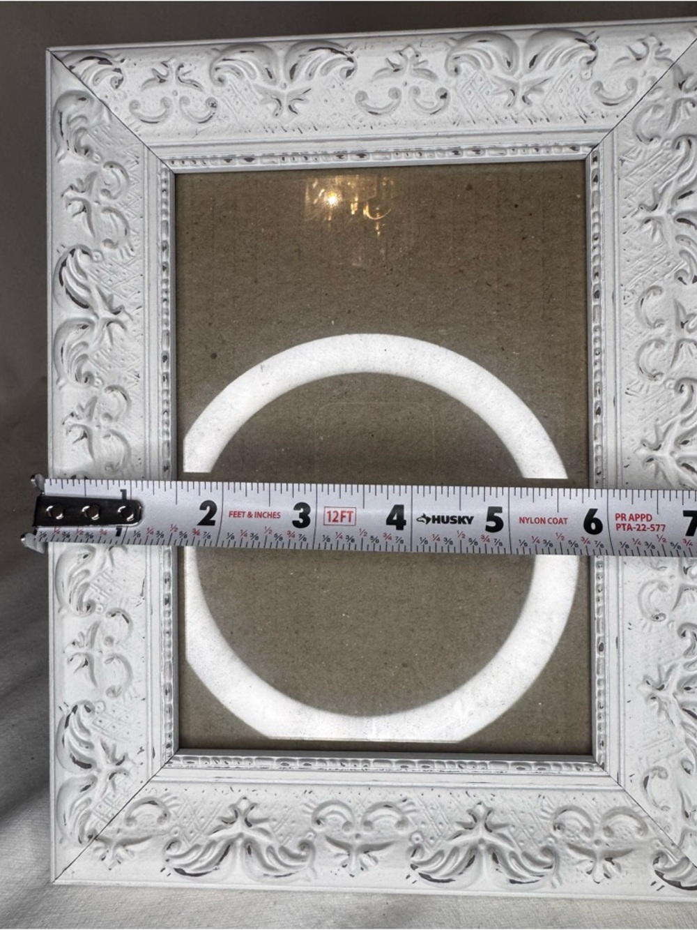 White Ornate 5x7 Frame Velvet Back Cottage Farmhouse Decor - Picture 4 of 6